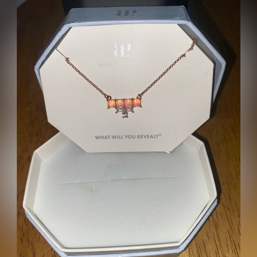 Captured Elegance BP Necklace